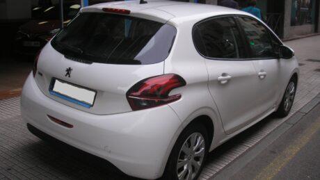 Peugeot 208 1.6 Hdi Active 5p 75cv