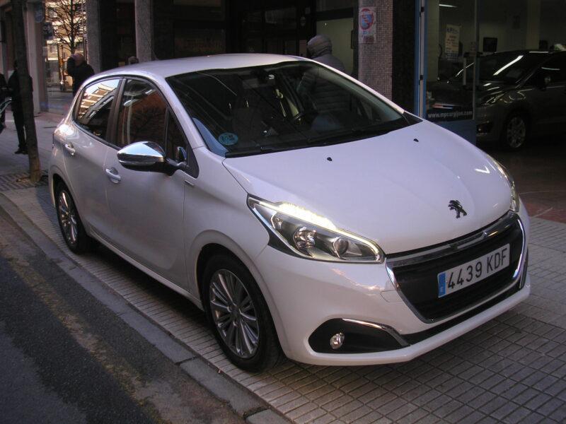 Peugeot 208 1.6 Hdi Style 5p 75cv