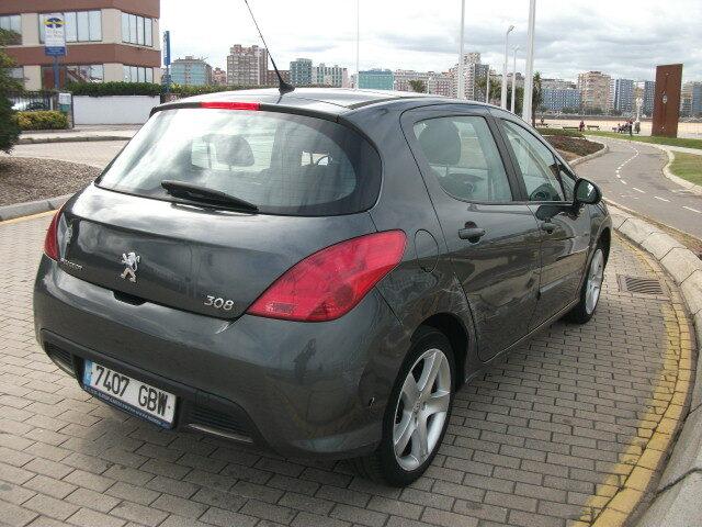 Peugeot 308 1.6 Hdi Premium 5p 110cv