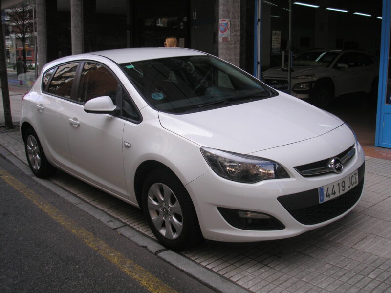Opel Astra 1.6 Cdti 5p 110cv