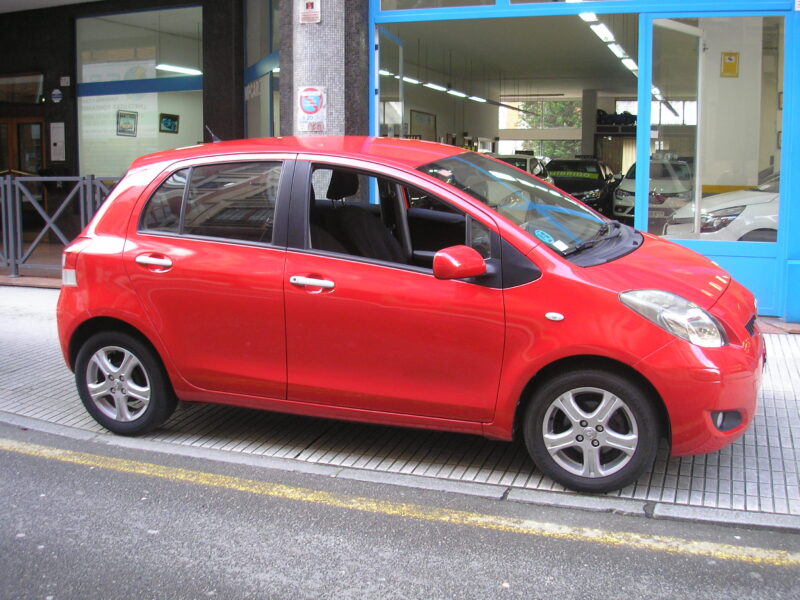 Toyota Yaris 1.3 Vvt-i 5p 100cv