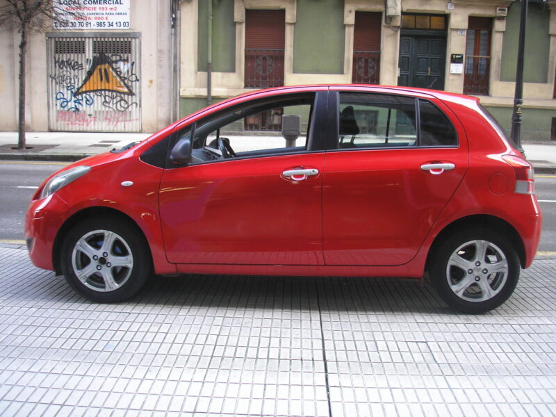 Toyota Yaris 1.3 Vvt-i 5p 100cv