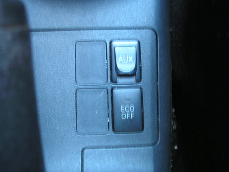 Toyota Yaris 1.3 Vvt-i 5p 100cv
