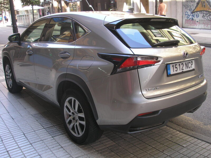 Lexus Nx 2.5 300H 2wd 197cv