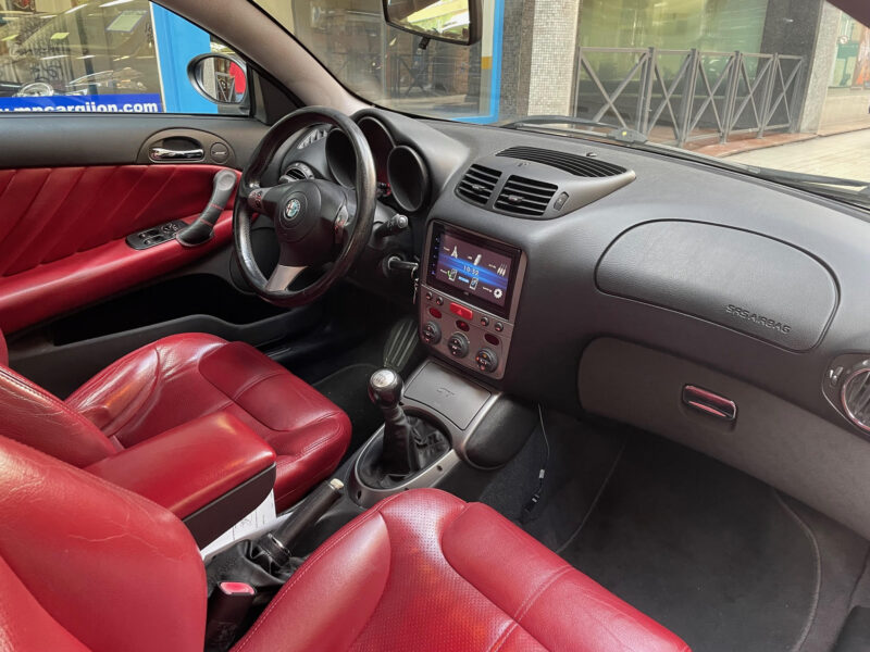 Alfa Romeo GT 1.9 Jtd 150cv