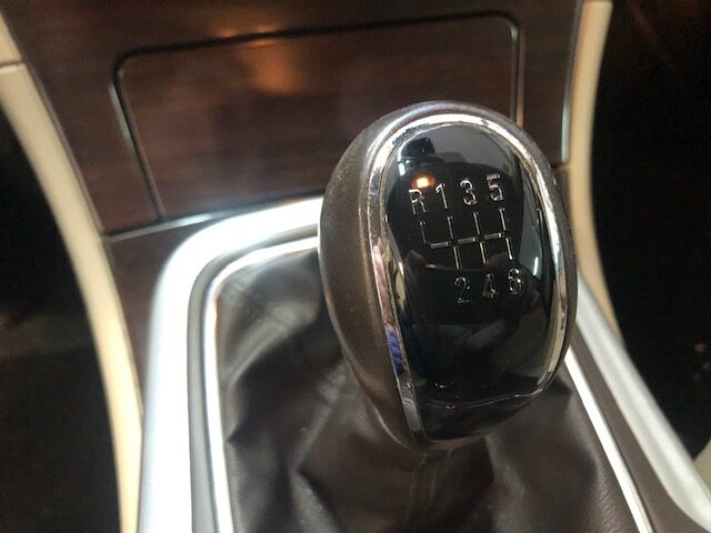 Opel Insignia 2.0 Turbo Sedan 220cv