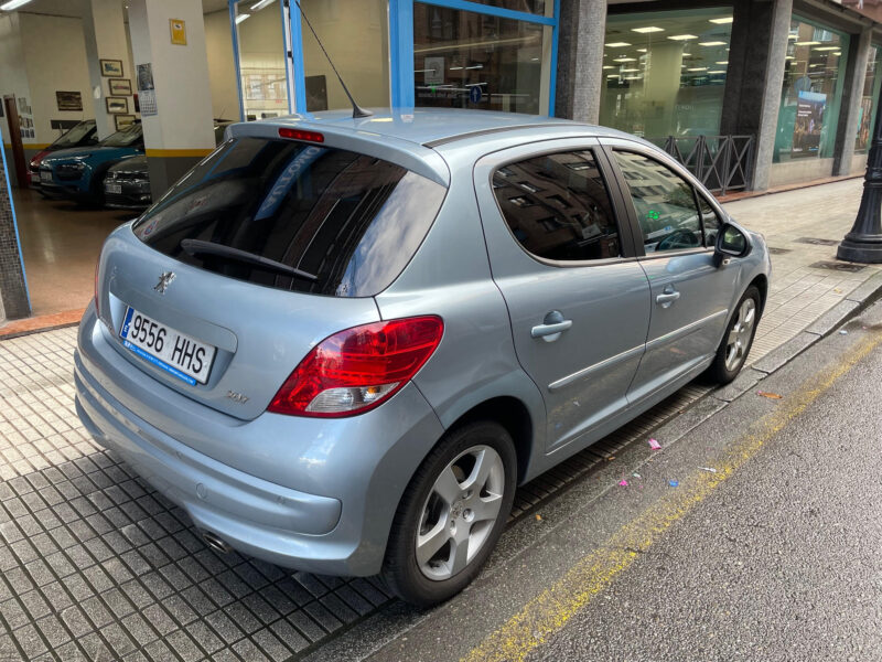 Peugeot 207 1.6 Vti Aut. Allure 5p 120cv