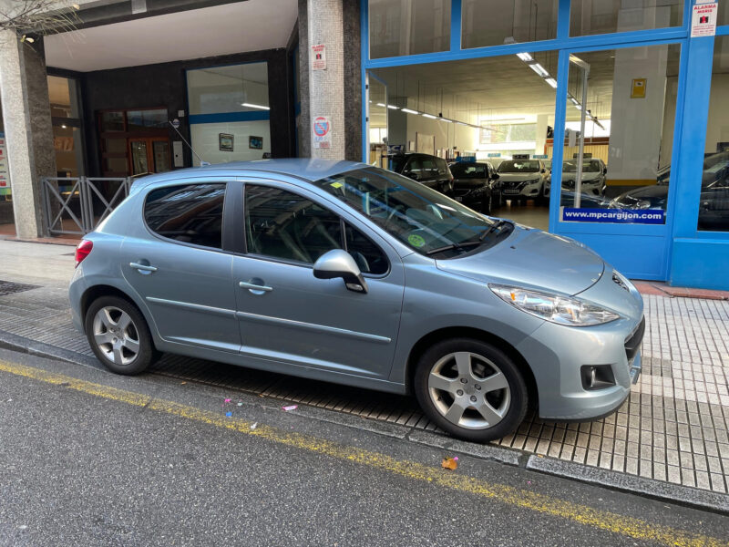 Peugeot 207 1.6 Vti Aut. Allure 5p 120cv