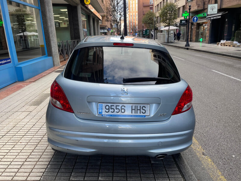 Peugeot 207 1.6 Vti Aut. Allure 5p 120cv