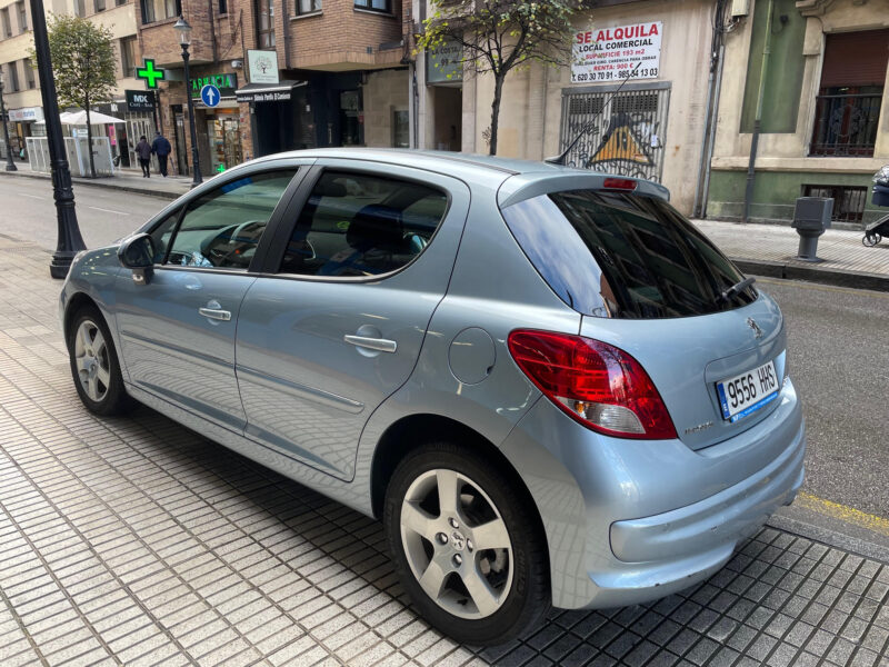 Peugeot 207 1.6 Vti Aut. Allure 5p 120cv