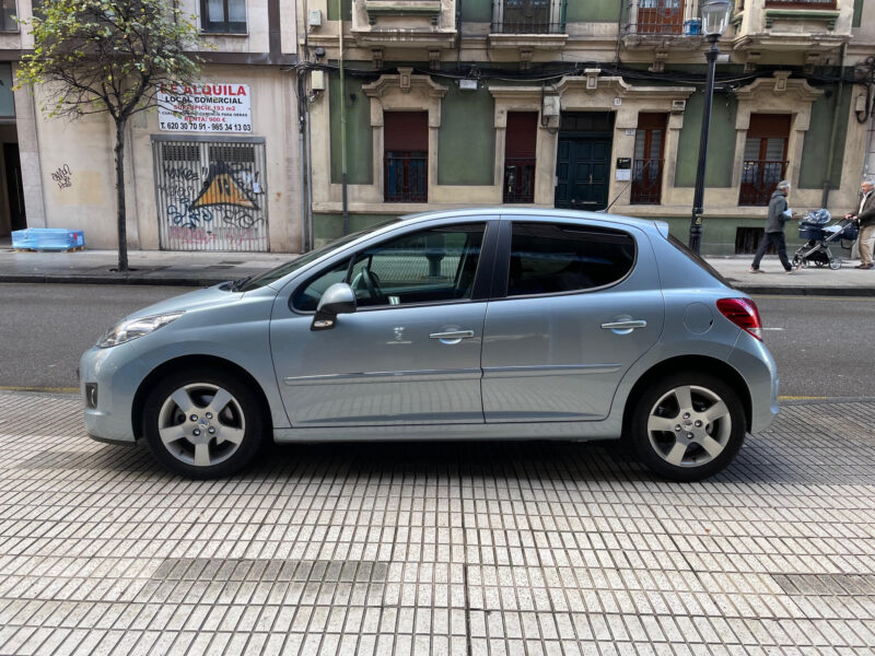 Peugeot 207 1.6 Vti Aut. Allure 5p 120cv