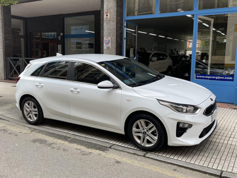 Kia Ceed 1.0 T-Gdi Business 120cv
