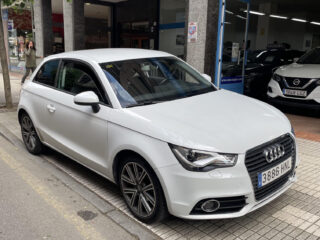 Audi A1 1.6 Tdi Dsg 90cv