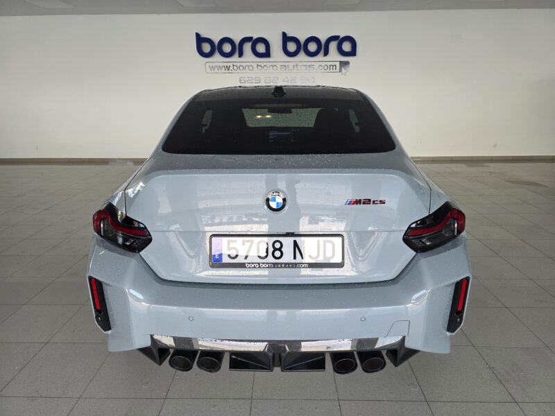 BMW M2 CS
