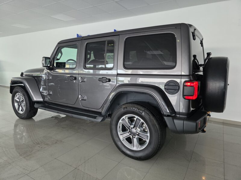 JEEP WRANGLER SAHARA UNILIMITED