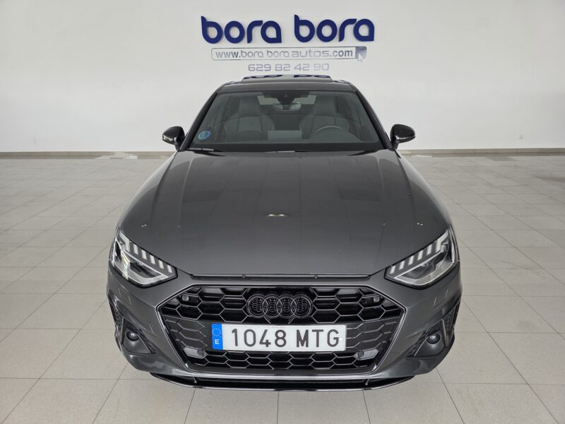 AUDI A4 BLACK/LINE S/LINE