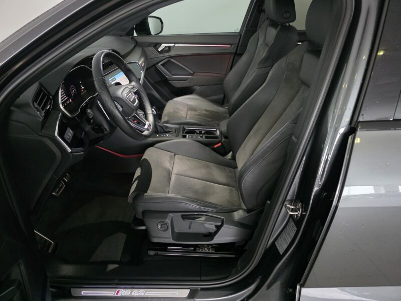 AUDI RSQ3 SPORTBACK