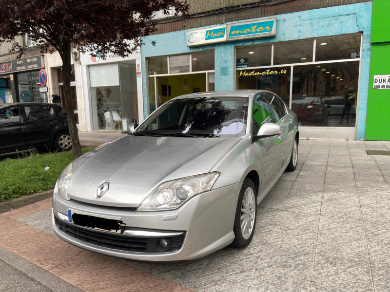 Renault Laguna 2.0 I 16V Privilege