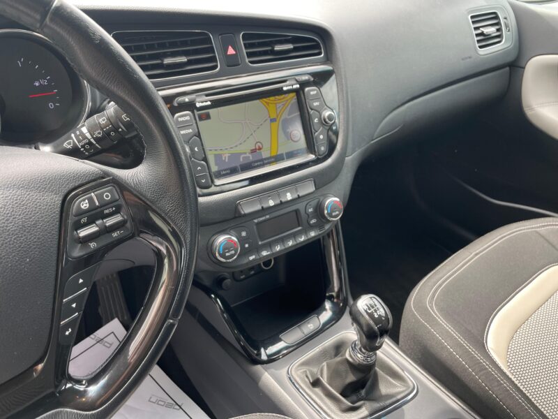 KIA Ceed 1.6 CRDI Maracaná