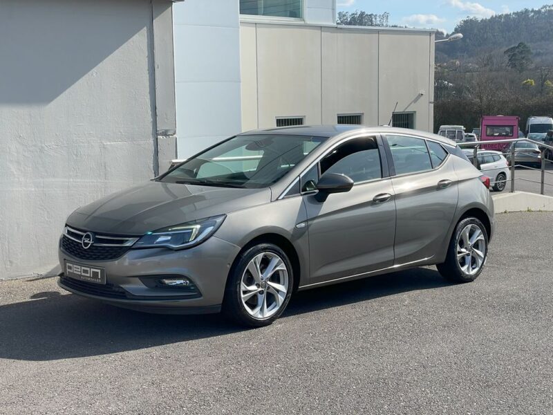 Opel Astra 1.6 CDTI Dynamics 5p