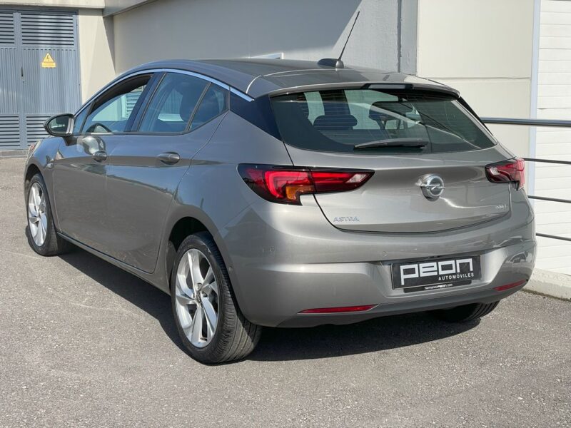 Opel Astra 1.6 CDTI Dynamics 5p
