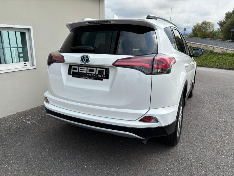 Toyota RAV4 2.5I Hybrid Advance