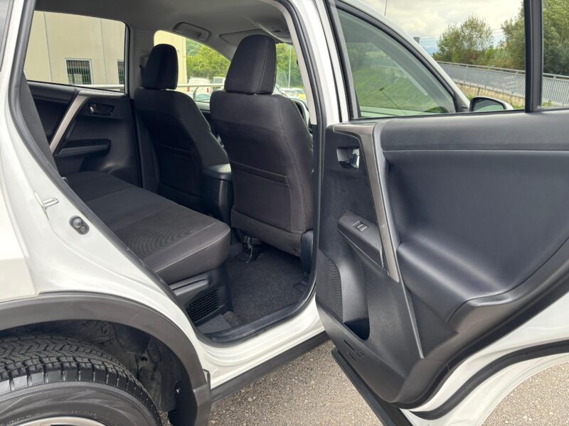 Toyota RAV4 2.5I Hybrid Advance