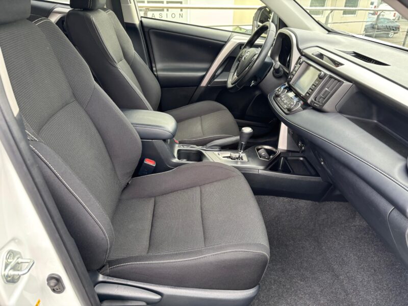 Toyota RAV4 2.5I Hybrid Advance