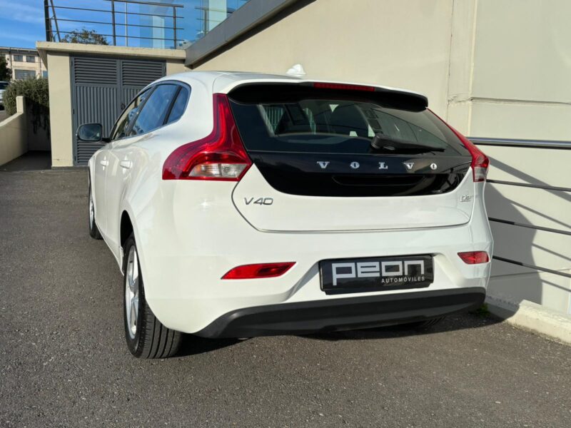 Volvo V40 D2 Momentum