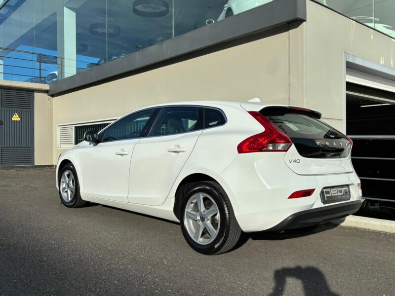 Volvo V40 D2 Momentum