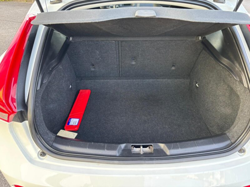 Volvo V40 D2 Momentum