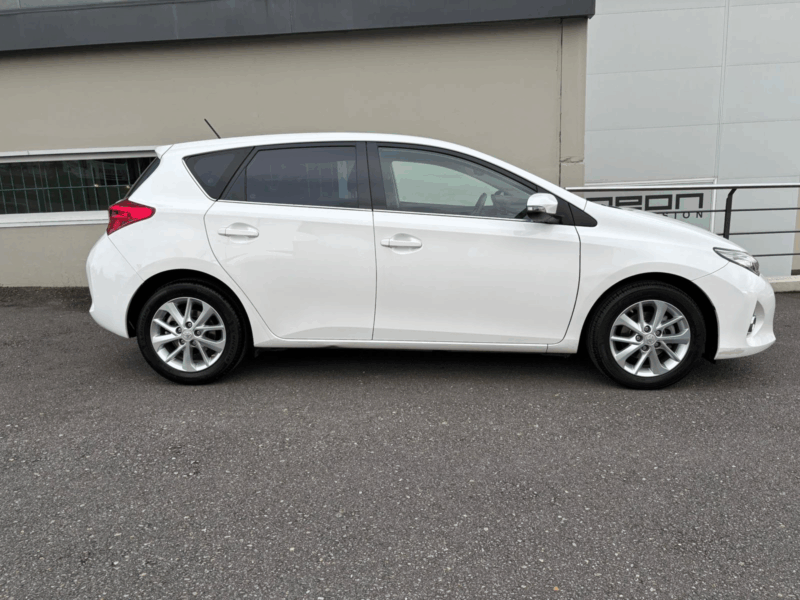 Toyota Auris 130 Active
