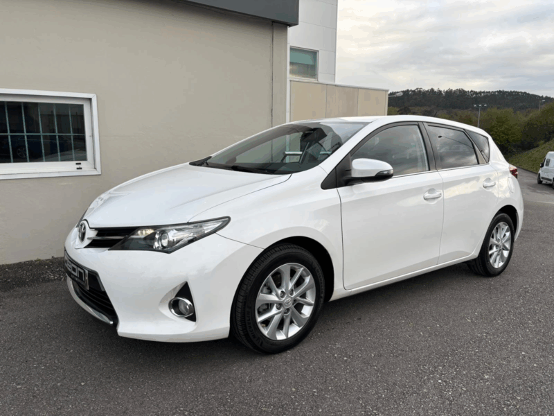 Toyota Auris 130 Active