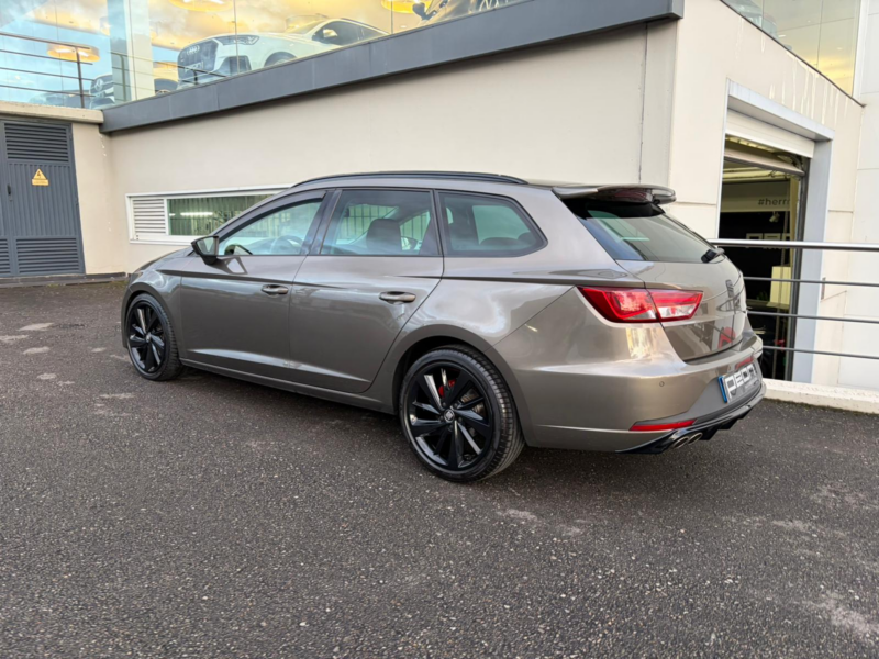 Seat León ST 2.0 TDI FR