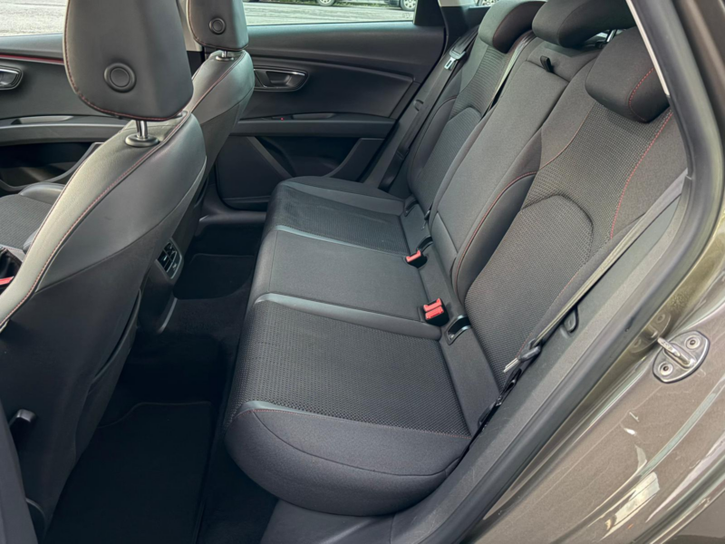 Seat León ST 2.0 TDI FR