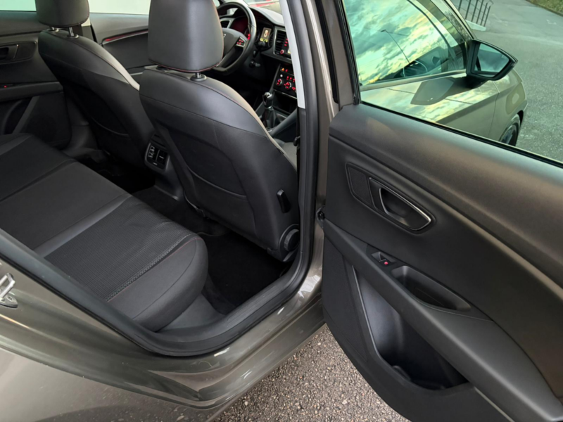 Seat León ST 2.0 TDI FR