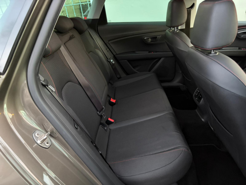 Seat León ST 2.0 TDI FR