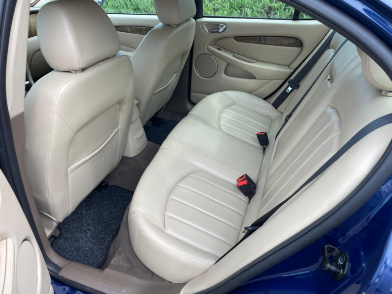 Jaguar X-Type 2.0 Luxury