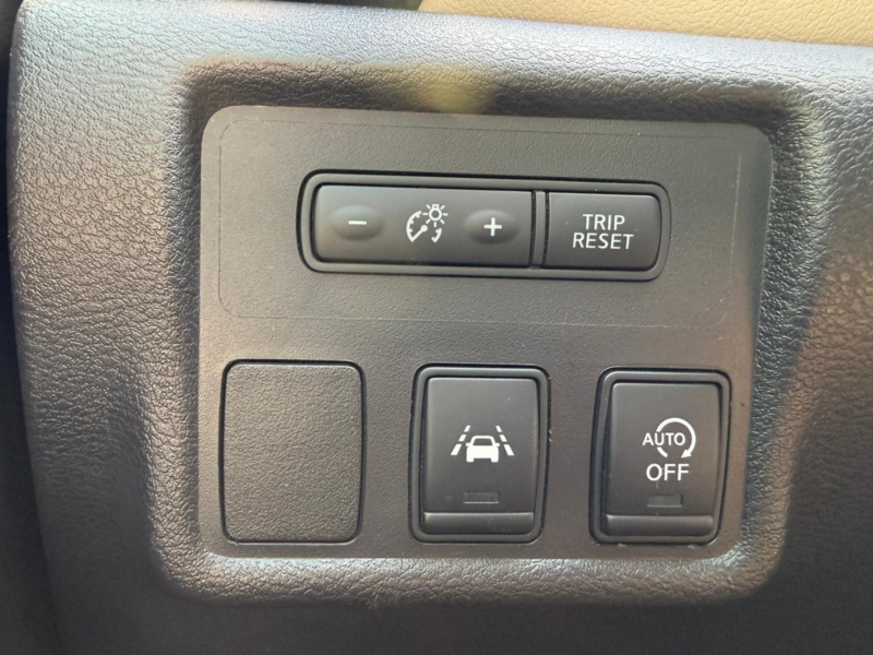 Nissan Micra IG-T Tekna 5p