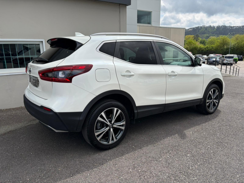 Nissan Qashqai 1.3i DIGT NCONNECTA