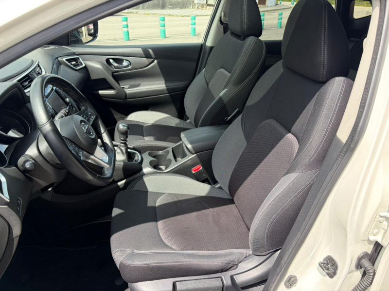 Nissan Qashqai 1.3i DIGT NCONNECTA