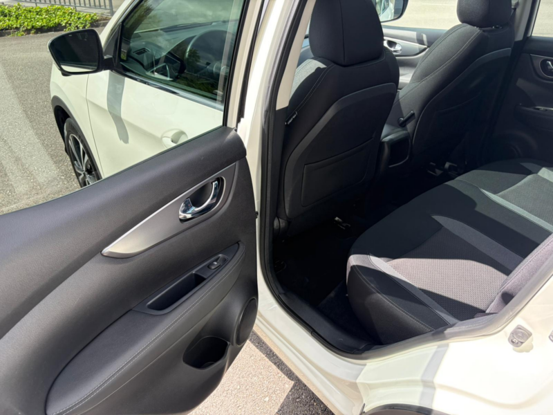 Nissan Qashqai 1.3i DIGT NCONNECTA