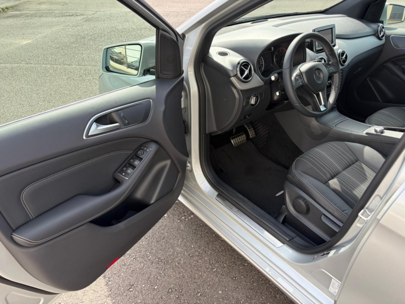 Mercedes-Benz B 180 CDI 7G Sport