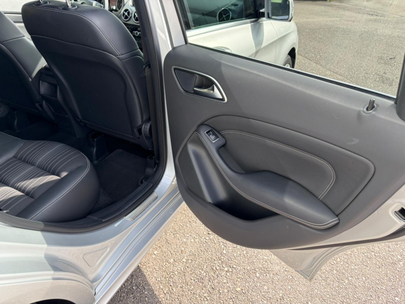 Mercedes-Benz B 180 CDI 7G Sport