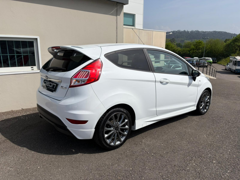 Ford Fiesta 1.5 TDCI 3p ST-Line