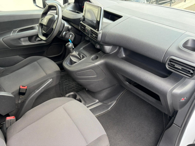 Peugeot Partner Premium BlueHDI