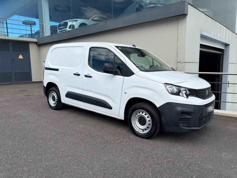 Peugeot Partner Premium BlueHDI