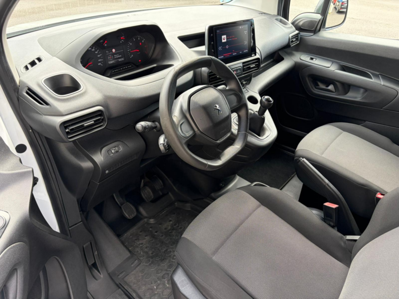 Peugeot Partner Premium BlueHDI