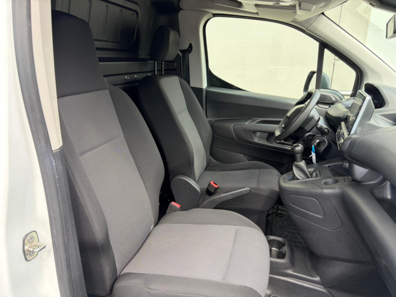 Peugeot Partner Premium BlueHDI