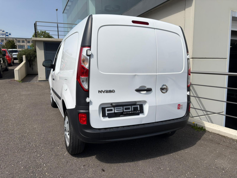 Nissan NV250 DCI Furgón